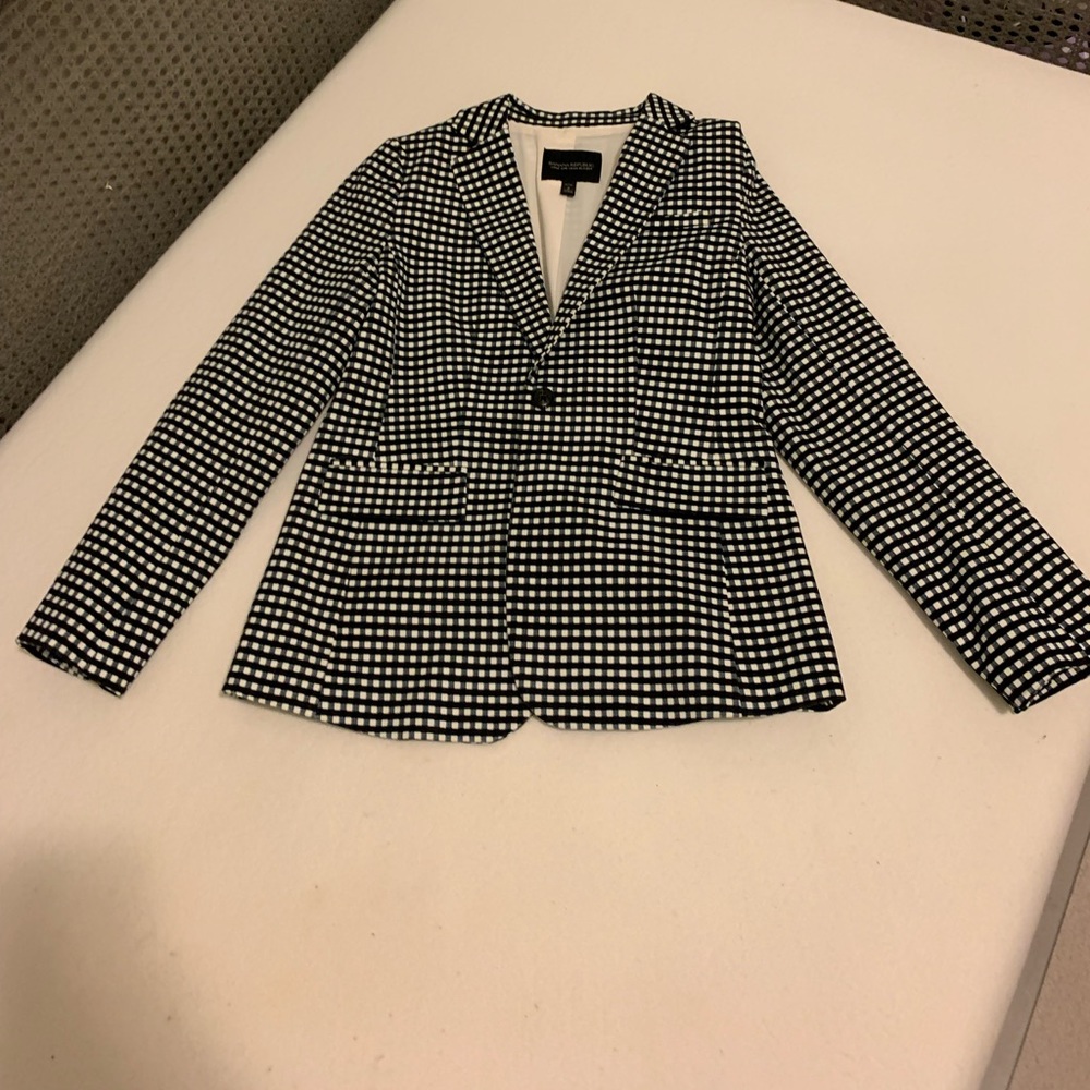 Banana Republic Gingham Blazer Petite 2